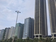 + Sơn Trà, Hà Bổng, Khách sạn 16 tầng có bể bơi vô cực, thu nhập