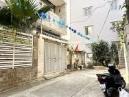 NGAY HUTECH - KHU PHÂN LÔ DÂN TRÍ - HẺM XE HƠI VÀO NHÀ - 4.2M X 22M