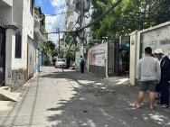 PHÚ NHUẬN - HẺM XE HƠI - 4 TẦNG BTCT - 72M² NỞ HẬU - GIÁ CHỈ 8.X TỶ