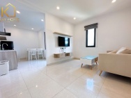 Cho Thuê 2Pn 70m Full đồ ban công thoáng sáng tại 444 Đội Cấn,
