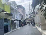 Chủ định cư BÁN GẤP nhà Q3, DT 110m2 (7x15m), 20m ra Mặt tiền, khai