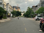 Mặt tiền Phạm Thế Hiển giáp Nguyễn Văn Linh ngang 6m đường 20m chỉ