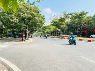 bán nhà Việt Hưng, 5 tầng, thang máy, MT 6m, vỉa hè, ôtô tránh,