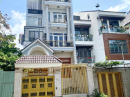 Bán Biệt Thự, 7x19.5m, 5 lầu, MT đường 5 KDC Ấp5 Phong Phú, giáp