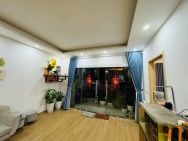 Chính chủ cần bán gấp căn góc 80m2, tầng đẹp khu 6 toà mới chung cư Thanh Hà.