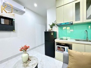 Cho thuê CCMN khép kín 1pk+1pn ban công siêu thoáng tại ngõ 45 Cự