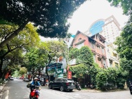 NHÀ ĐẸP CHÍNH CHỦ - GIÁ TỐT - Vị Trí Đẹp Tại Nguyễn Cơ Thạch (KĐT