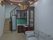 NHÀ CHÍNH CHỦ - GIÁ TỐT - Vị Trí Đẹp Tại Đinh Công Thượng, Hoàng