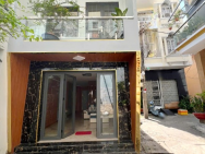 Nhà mới 3.6x12.5m hẻm 372 Tùng Thiện Vương P13Q8 Full nội thất