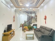 Nhà 4 tầng 2 MT hẻm đường Tám Danh P.Chánh Hưng. Giá 9,2 tỷ TL