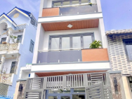 Nhà mới 100% 4.35*13.5m HXH Phạm Thế Hiển P3Q8