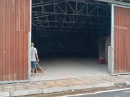 Bên em có Xưởng cho thuê với dt 450m2 thuộc mặt đường liên thôn Vân