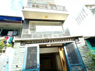 Bán CHDV 5 tầng Đường Bình Đông. Giá 8.5 tỷ TL