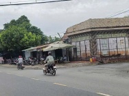 BÁN LÔ ĐẤT 2 MẶT TIỀN THỊ TRẤN HÓC MÔN 7.2X14M GIÁ 8.299T