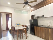 Cho thuê 1pk 1pn Full đồ cực đẹp thoáng ban công tại 98 Thái Hà,