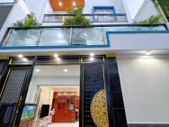 NHÀ ĐẸP CHÍNH CHỦ - GIÁ TỐT - Vị Trí Đẹp Tại Bùi Quang Là, Phường