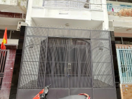 Nhà 2 tầng nở hậu hẻm 102 Âu Dương Lân (P. Chánh Hưng). Giá 7,7 tỷ