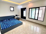 Cho Thuê Ccmn đẹp thoáng sáng ban công cửa sổ 145 Chính Kinh, Thanh