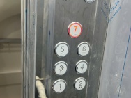 Chính chủ cần bán nhà vừa mới xây xong 51m2 x 7 tầng thang máy, 11