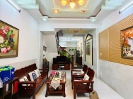 Bán nhà 4 tầng HXT đường Quang Trung 64m2(4*16) vào ở ngay sát Chợ