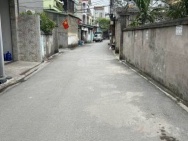 Chính chủ bán lô gần 200m2 - Vị trí đẹp tại ngõ 95 Đa Tốn, Gia Lâm