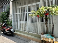 Nhà 1 lầu 4x13m cách MT Phạm Hùng 2 căn HXH P4Q8