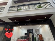 Hiếm nhất khu vực ! bán nhà 6T thang máy Ngọc Lâm, gara oto ngõ