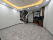 Bán nhà khu Liên Mạc - Diện tích 32m2, 5 tầng, 1 phòng khách, 3 PN