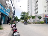 Nhà mới 6*20m đường nội bộ Tạ Quang Bửu P5Q8 xe hơi trong nhà