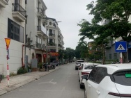 Bán đât 80m  Mặt tiền 5m lô góc 3 mặt thoáng ,giá nhỉnh 7 SÁT HỌC