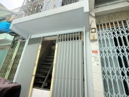 Nhà vị trí đẹp 2 lầu Ba Đình P10Q8 cách hẻm xe hơi 1 căn P.Chánh