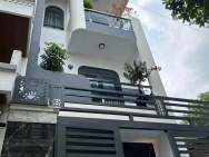 Chính chủ gửi bán nhà đẹp hẻm xe hơi đậu cửa - Phường Tân Thới Hiệp
