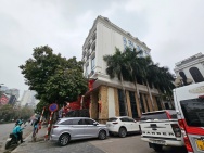Bán tòa khách sạn 3 sao Mỹ Đình 42 phòng, 236m², sẵn khách thuê,