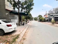 Chính chủ bán đất Lavender City - 180m2, mặt tiền 10m, đường 12m -