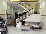 Bán nhà 3 tầng 3 mê đường Bàu Năng 7 - Gần ngã 4 Hoàng Thị Loan