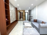 Vài bước ra hồ - 6 tầng thang máy, full nội thất cao cấp - Ngõ 3m,