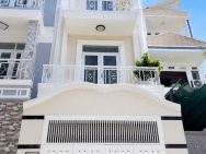 2 MẶT TIỀN ĐƯỜNG 6M – NHÀ 4 TẦNG BTCT – NAM HÙNG VƯƠNG