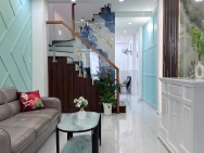 Nhà mới đẹp 3.5*13m hẻm 184 Âu Dương Lân P3Q8