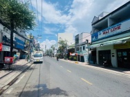 BÁN NHÀ MẶT TIỀN KINH DOANH HƯNG PHÚ QUẬN 8 3 TẦNG ĐƯỜNG 20M CHỈ 11