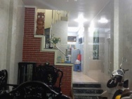 BÁN NHÀ MẶT NGÕ NGUYỄN HOÀNG TÔN, GẦN KĐT CIPUTRA, DT 36M2, MT