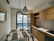 Bán nhà Triệu Việt Vương, 25m2, 5 tầng thang máy thông sàn đẹp, chỉ