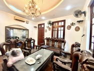 (Chính chủ) bán nhà mặt phố Trần Hưng Đạo, mặt tiền 5m, 4 tầng,