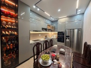 Bán nhà mặt phố Đào Duy Từ, 40m², 5 tầng, mặt tiền 3.5m, 36.8 tỷ,