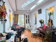 Bán nhà mặt phố Đào Duy Từ, 85m2, 55.5 tỉ, vị trí đẹp, kinh doanh
