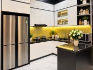 Bán nhà Lý Nam Đế, 130m2, 4 tầng, mặt tiền 6.1m, 68 tỷ, ngõ ô tô