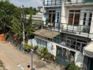 Bán Biêt Thư Đông Thạnh Hóc Môn 6.8 x15 giá 6,2 tỷ