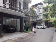 Bán nhà phố Nguyễn Văn Huyên, Cầu Giấy, gara 2 ôtô 65m2, mặt tiền
