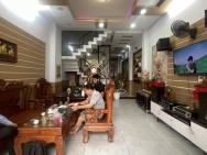 NHÀ ĐẸP-KIÊN CỐ VÀO Ở NGAY-TẶNG FULL NỘI THẤT
ĐƯỜNG NHỰA 13m CÓ