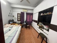 Rất hiếm! Bán nhà Hào Nam 32m2, 4 tầng, mặt tiền gần 4.2m, nhỉnh 13