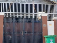 Nhà sổ hồng riêng ấp 1.mặt tiền đường nhựa buôn bán ngon